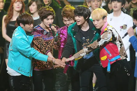 Shinee at the 2012 MBC Gayo Daejejeon.jpg