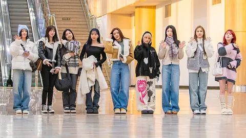 Kep1er leaving for promotions in Japan through Gimpo International Airport on November 19, 2023.jpg