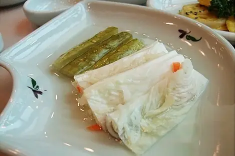 Baek-kimchi.jpg