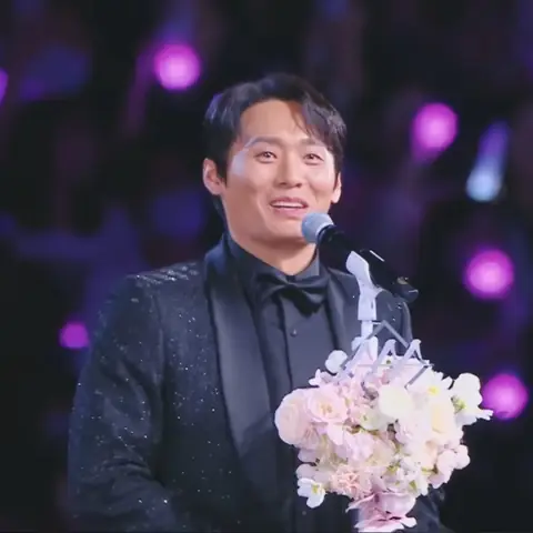 Choi Dae-hoon AAA 2025.jpg