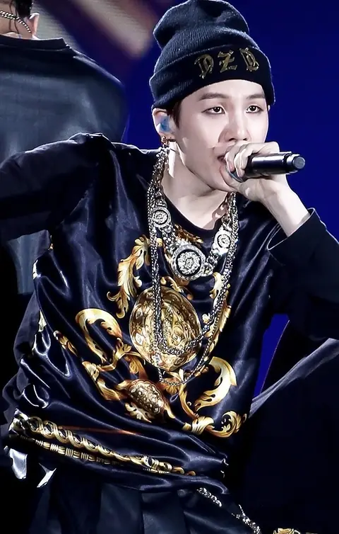 Suga at Incheon Korean Music Wave 2013.jpg