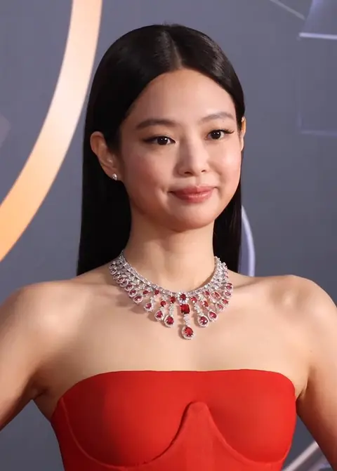Jennie 2026 GDA 1.jpg