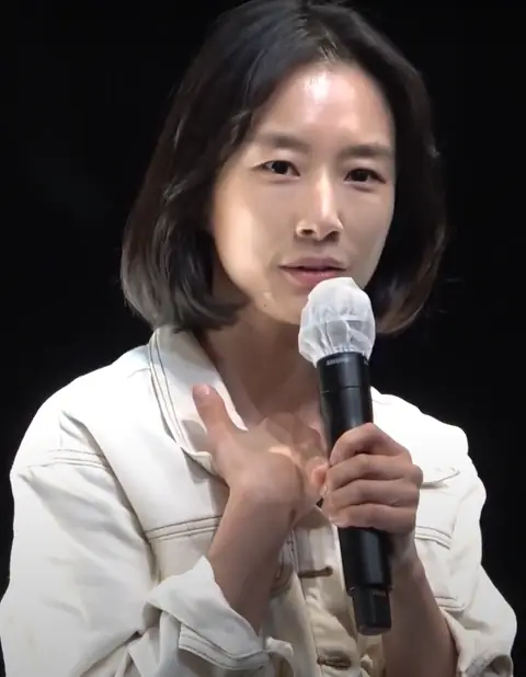 Kwak Sun-young 곽선영 2020.png