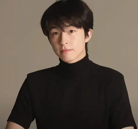 Hong Kyung in 2020.jpg