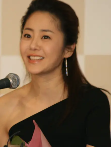 Ko Hyun-Jung3.jpg