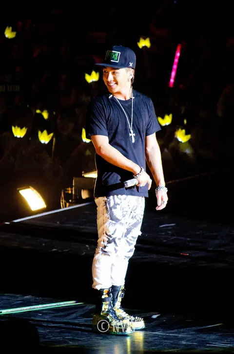 Taeyang 2012 3.jpg