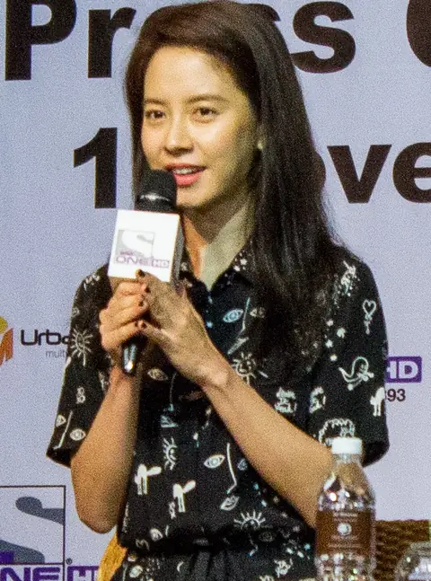 Song Ji Hyo at Malaysia for Running Man Fan Meeting Asian Tour 2014.jpg