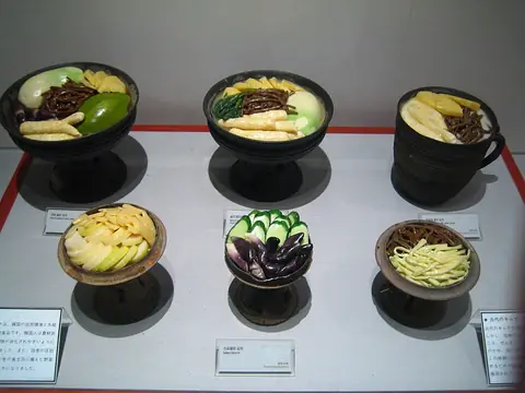 Korea-Kimchi-Ancient.form-Museum-01.jpg