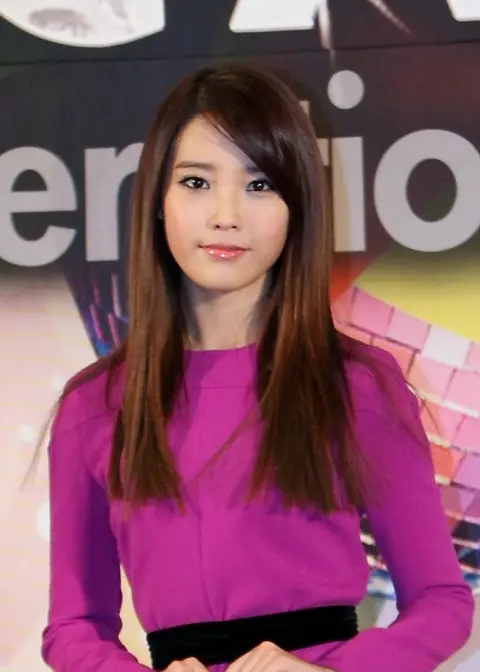 IU at the 2010 Melon Music Awards (4).jpg