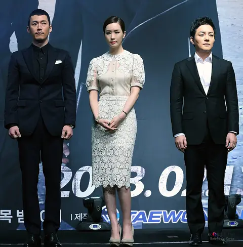 K Drama IRIS2 Press 04 (8454487607).jpg
