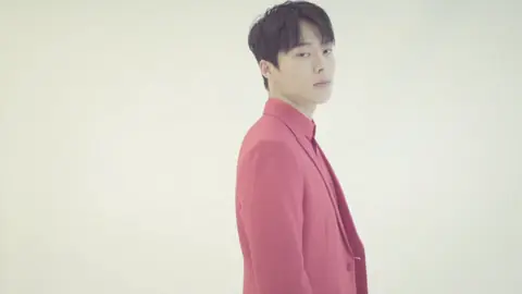 2018년 1월호 MARIE CLAIRE KOREA 장기용 08.png