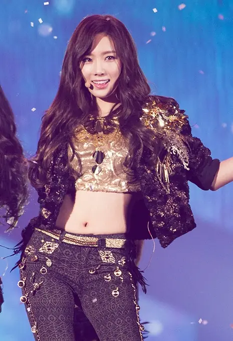 Kim Tae Yeon at SBS Gayo Daejeon 2013.jpg
