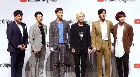 Analog Trip press conference 01.png
