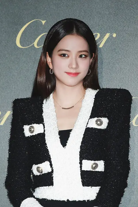 190919 Jisoo attended Cartier Event 1.jpg