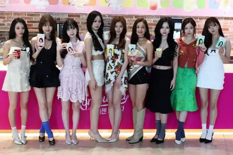 260618 TWICE.png