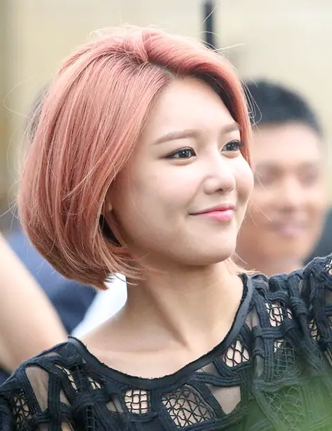 Choi Soo-young at the Guerilla Date on July 2015 01.jpg