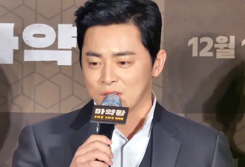 181119 조정석.png