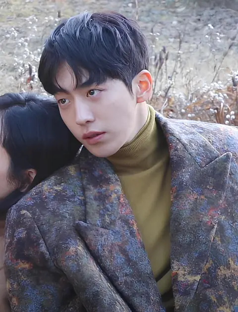 Nam Joo-hyuk 남주혁 - Photoshoot for Marie Claire Korea in December 2020 (2).jpg