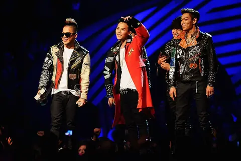Big Bang wins MTV EMA award (6324396179).jpg