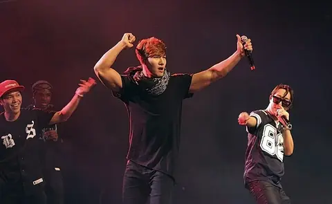 2014 Running Man Bros' US Tour, Dallas, Kim Jong Kook and Haha.jpg