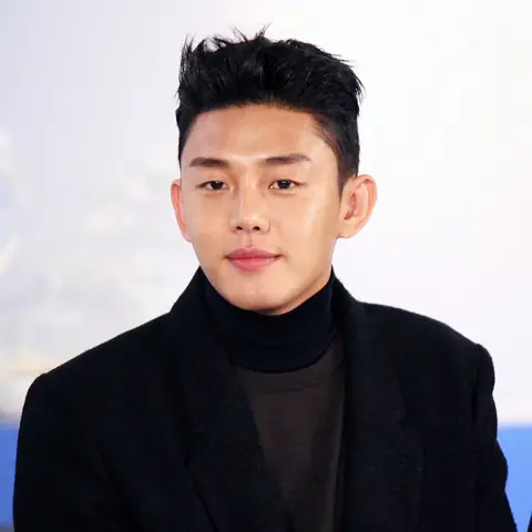 Yoo Ah-In 2013 BIFF.jpg