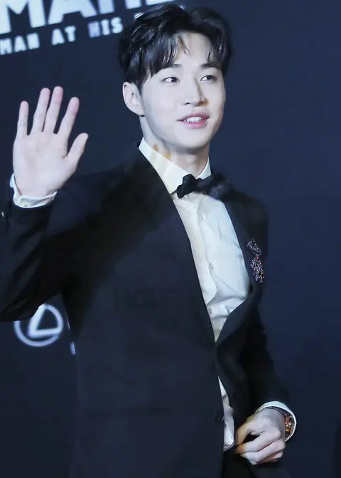 헨리(Henry),14th MAHB Award.jpg