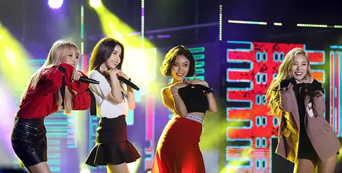 Mamamoo in 2016 Korea Sale Festa Opening Ceremony.jpg