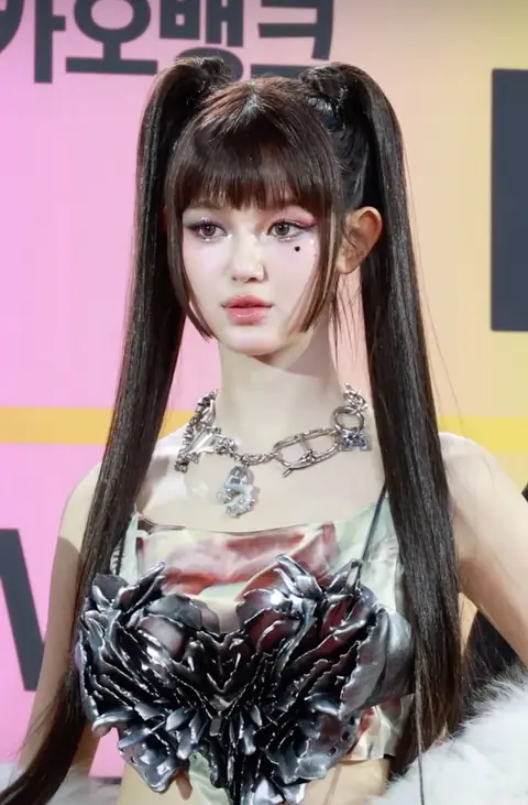 2023 MMA NewJeans Danielle 2.jpg