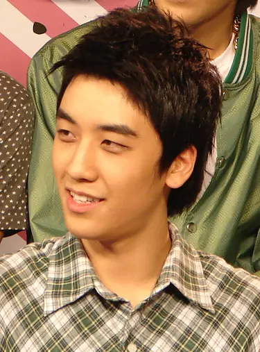 Seung in Thailand.jpg