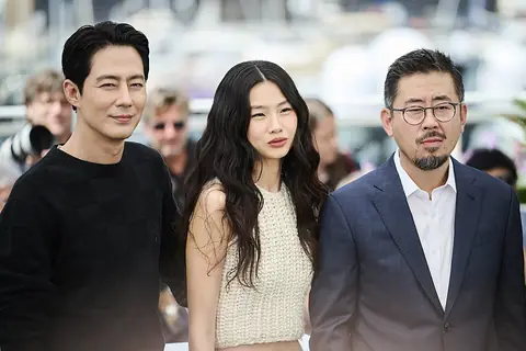 Na Hong-Jin, Hoyeon Jung and Zo In-Sung at the 2026 Cannes Film Festival.jpg