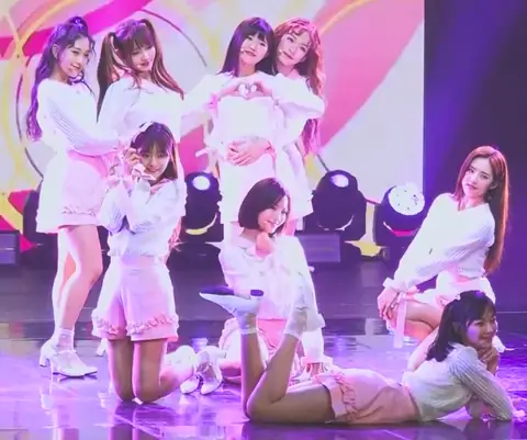 180605 프로미스나인 02.png