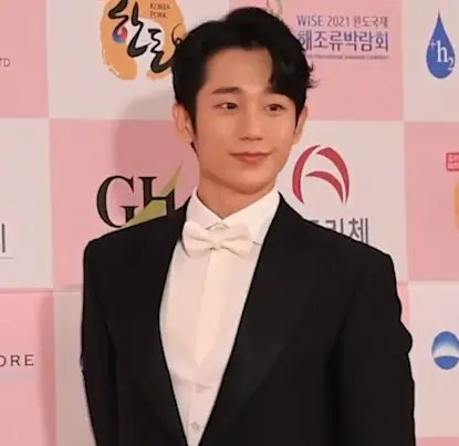 200603 정해인.png