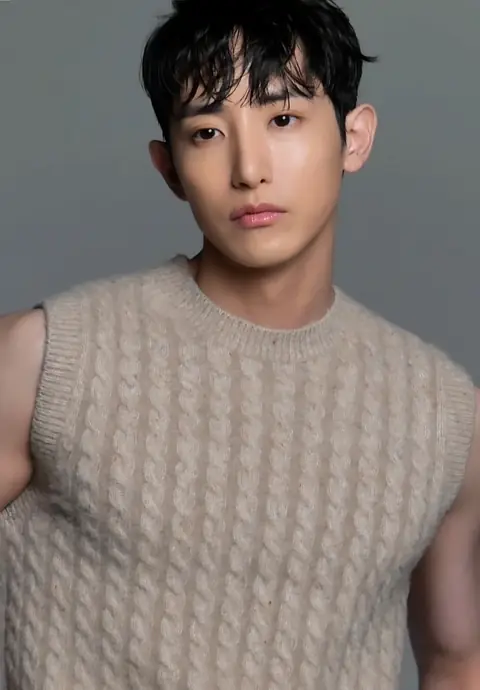 210910 이렇게 시크하게 풍선 터뜨리는 사람 봤어요 (feat.이수혁 모닝 루틴) Lee Soo hyuk POP QUIZ.png