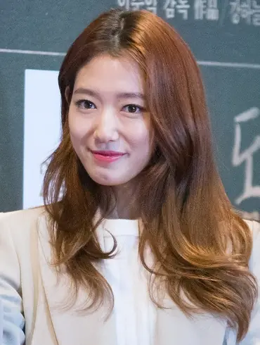 (160204) Park Shin Hye @ the 'DongJu - The Portrait of A Poet' Movie Premiere.jpg