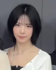 260501 Katsumura Maya from NiziU.png