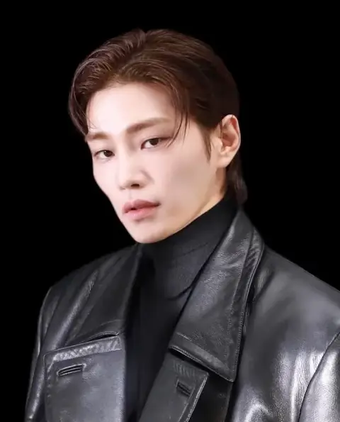 Kim Jae-young for Cosmopolitan 2022.jpg