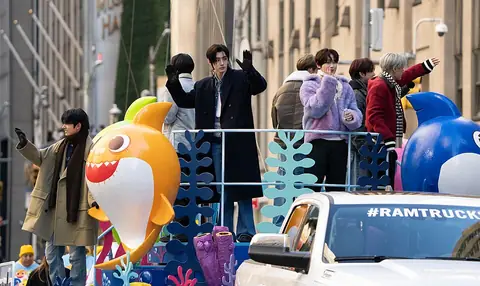 Enhyphen Macy's Thanksgiving Day Parade 2023 New York City.jpg