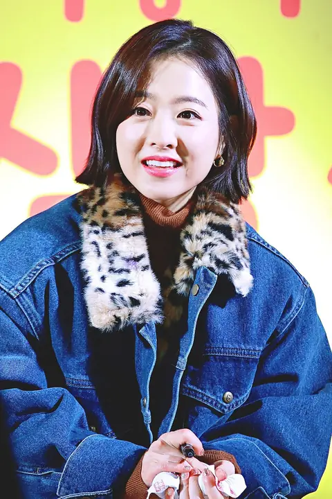 181214 판피린 공개 박보영 팬싸인회 (1).jpg