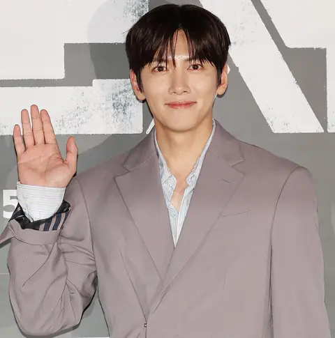 Ji Chang-wook.jpg