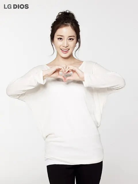 2012년 LG DIOS 신제품 출시, 김태희 모델 촬영 컷 - Flickr - LGEPR (20).jpg