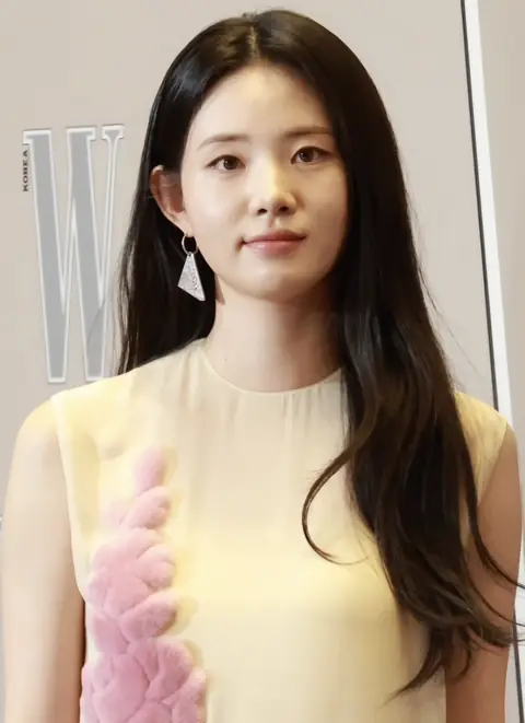 Shin Si-ah in October 2024.png