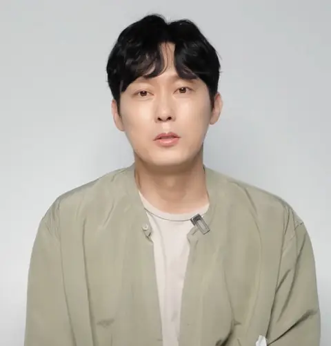 Park Byung-eun 2021.jpg