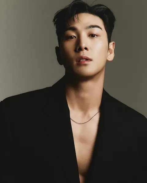 Profile pic Baekho 2025.jpg