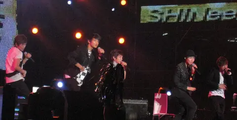 SHINee in BKK.jpg