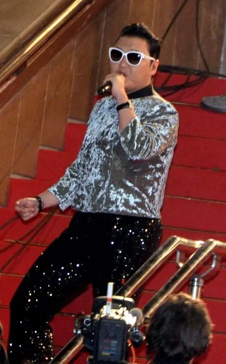 Psy NRJ Music Awards 2013.jpg