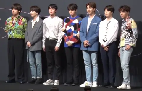 180524 BTS at a press conference for Love Yourself Tear (1).png