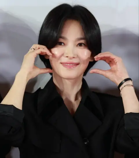 Song Hye Kyo 2025 송혜교 02.jpg