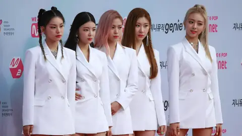 있지 (ITZY) 2019 MGMA 레드카펫 영상 @190801 (2).png
