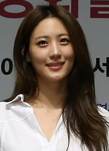 Korea Avengers MOU 04 (cropped).jpg