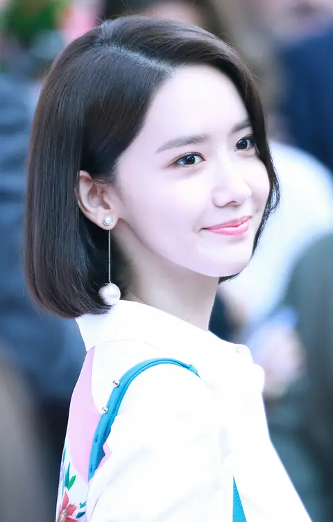 Im Yoon-ah on November 3, 2017.jpg
